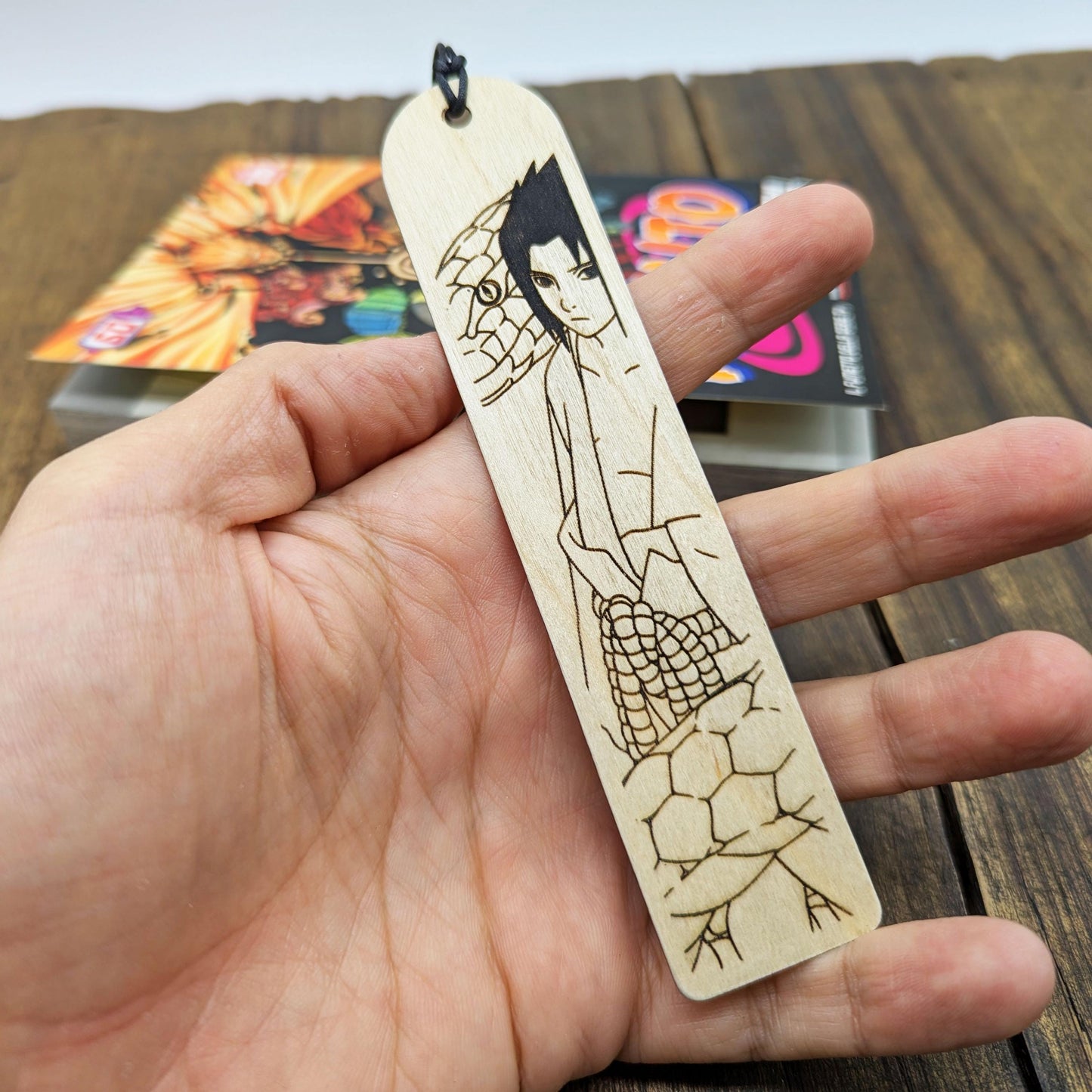 Segnalibro in legno di un ninja o shinobi con un serpente gigante – Un regalo perfetto per i fan di anime e manga a tema ninja