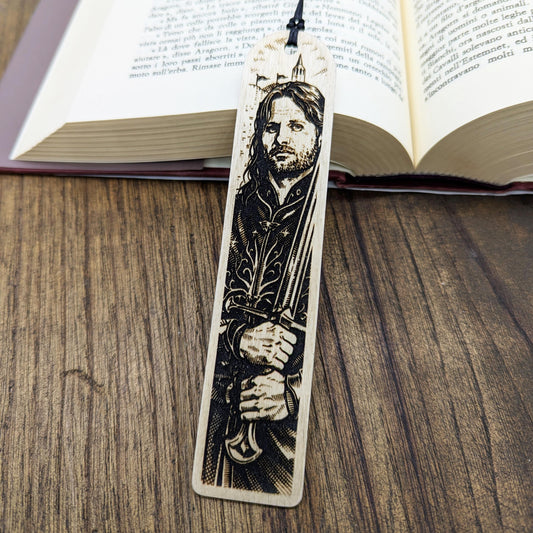 Segnalibro in legno Aragorn, design inciso ispirato a Il Signore degli Anelli