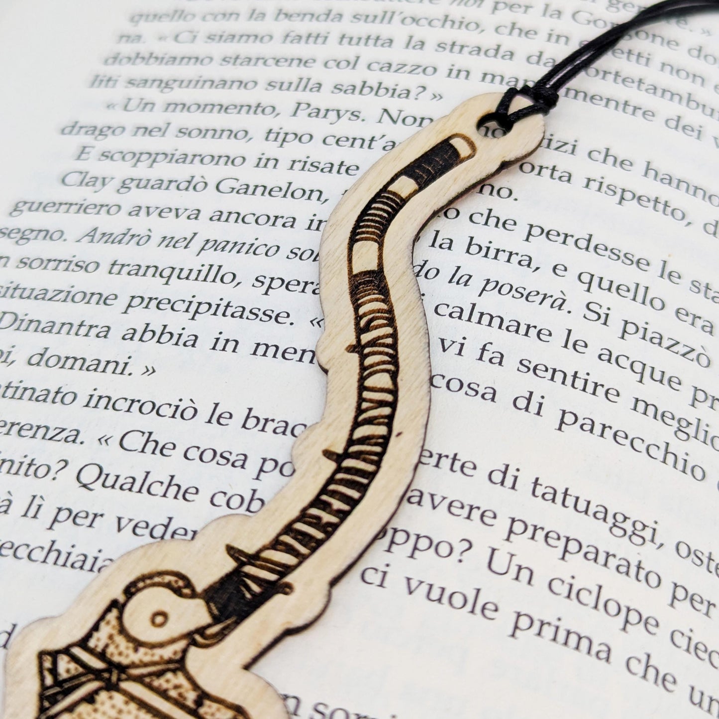 Segnalibro in legno Saw Cleaver ispirato a Bloodborne per gamer