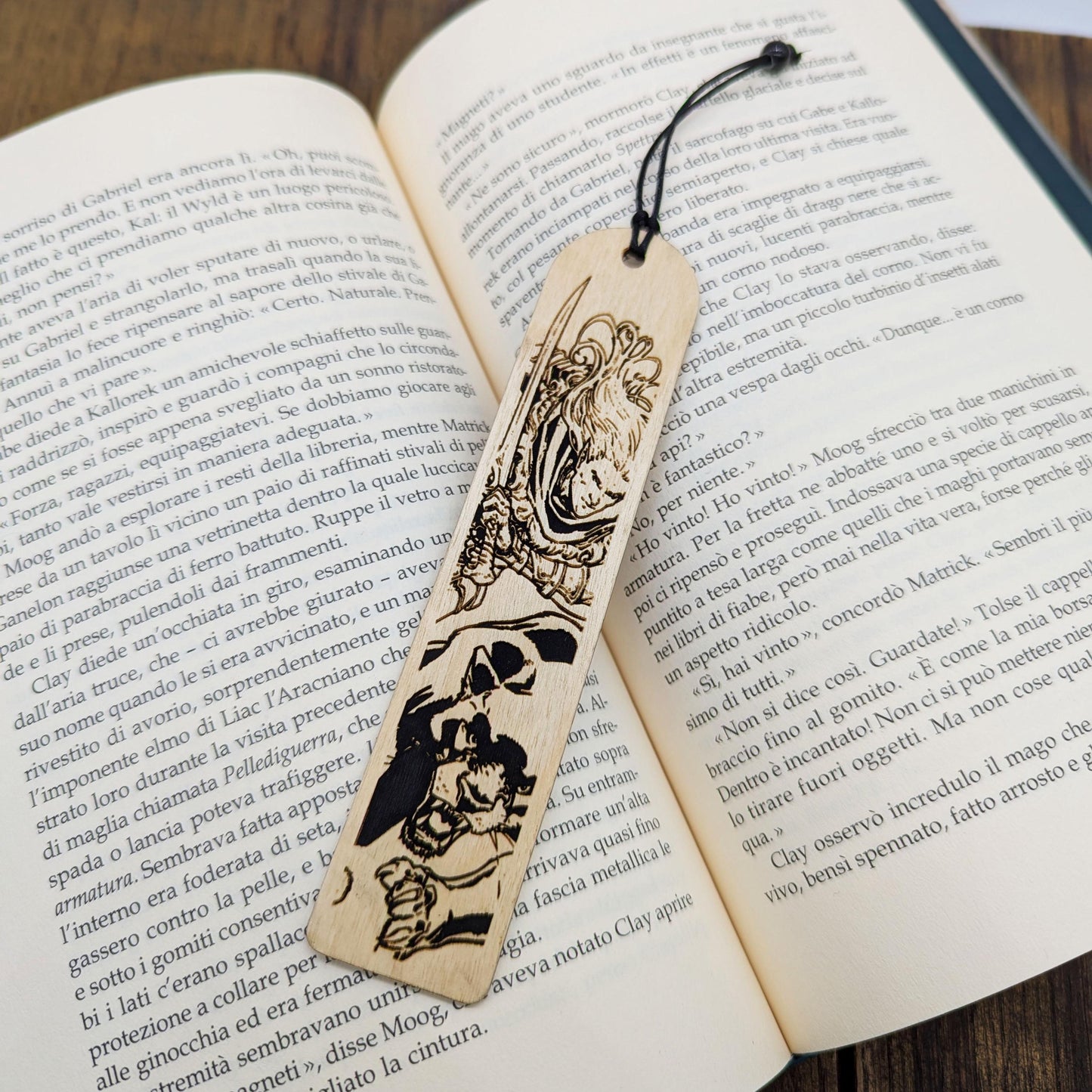 Segnalibro in legno inspirato a Drizzt e Guenhwyvar – Adatto ai fan dei libri di Dungeons and Dragons e Forgotten Realms