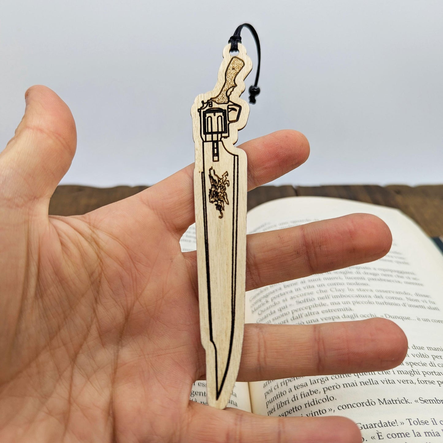 Segnalibro in legno Gunblade di Squall Lionhart, da Final Fantasy VIII, FF8