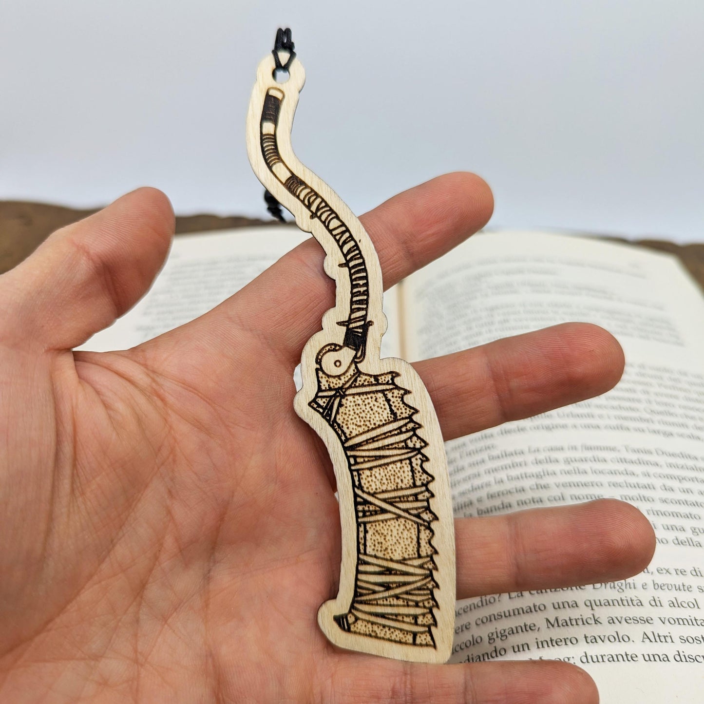 Segnalibro in legno Saw Cleaver ispirato a Bloodborne per gamer