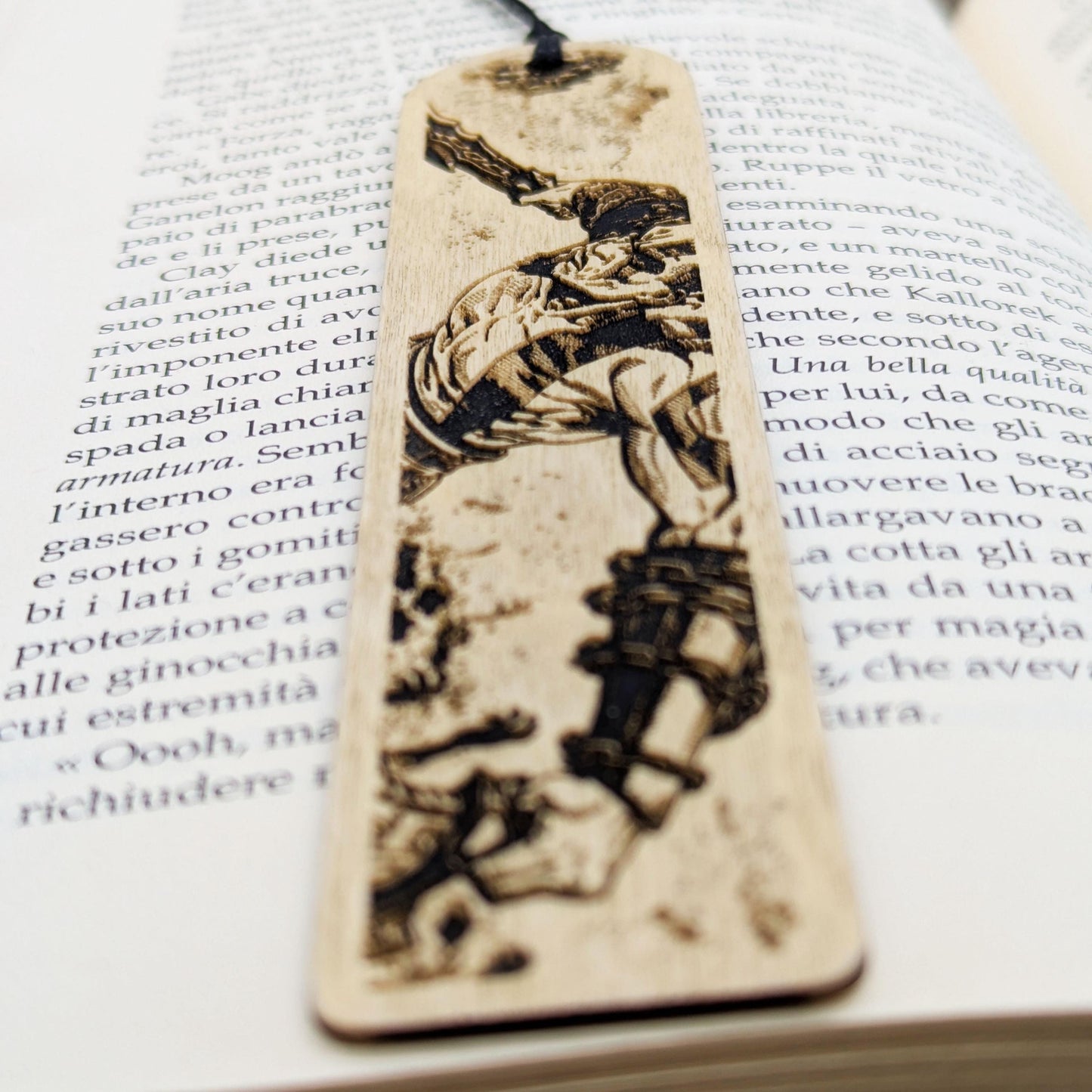 Segnalibro in legno Kratos, design inciso ispirato a God of War