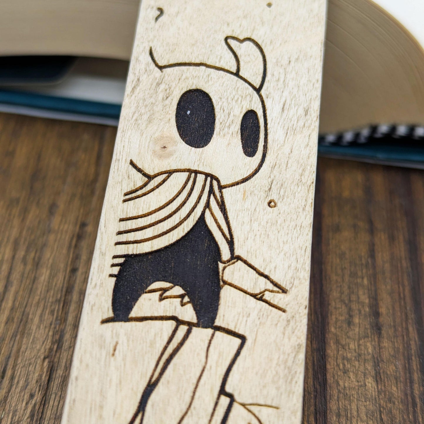 Segnalibro in legno Hollow Knight Indie Game Metroidvania RPG fantasy