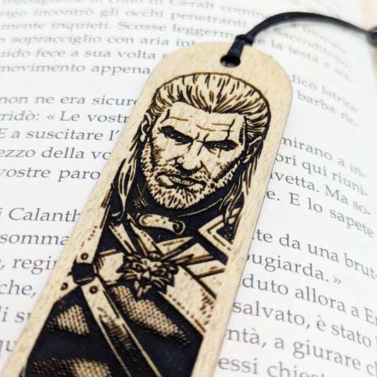 Segnalibro in legno Geralt di Rivia, design inciso ispirato a The Witcher