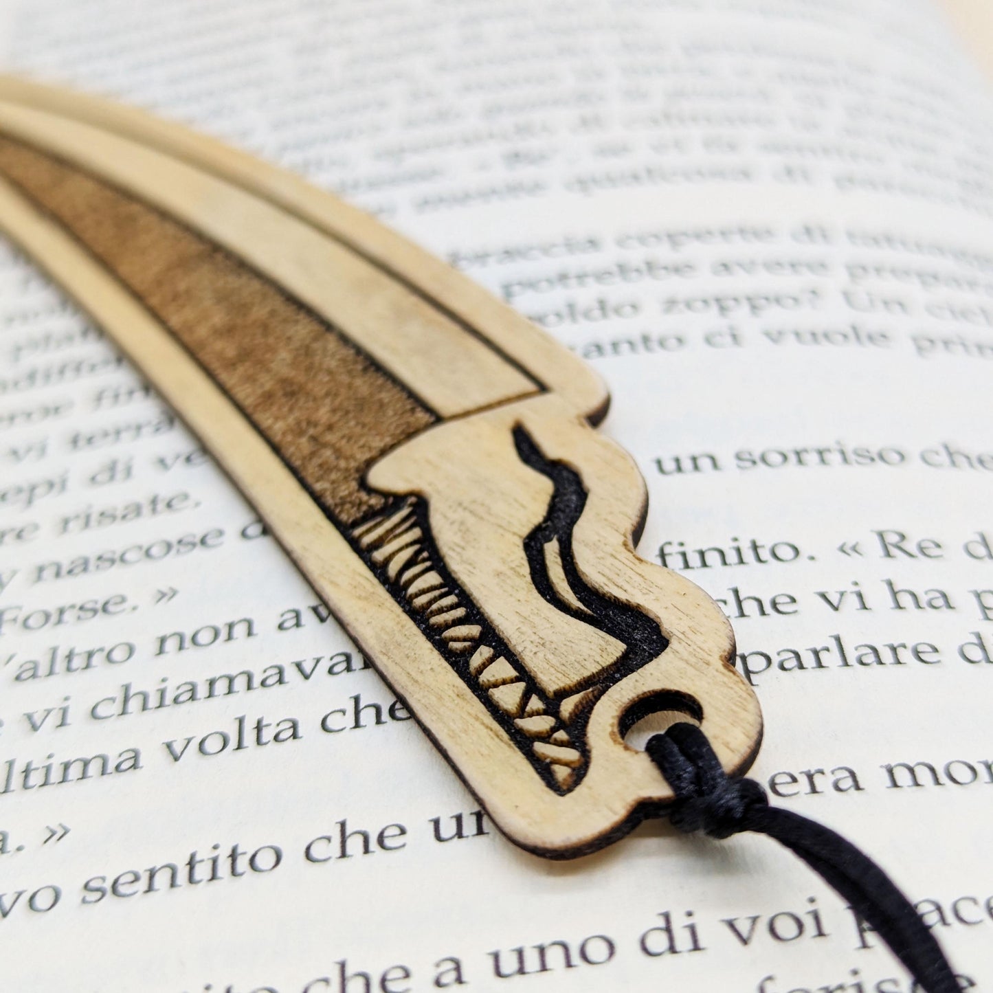 Segnalibro in legno ispirato a Zangetsu, la spada di Ichigo Kurosaki – Ideale per amanti di anime e manga shonen