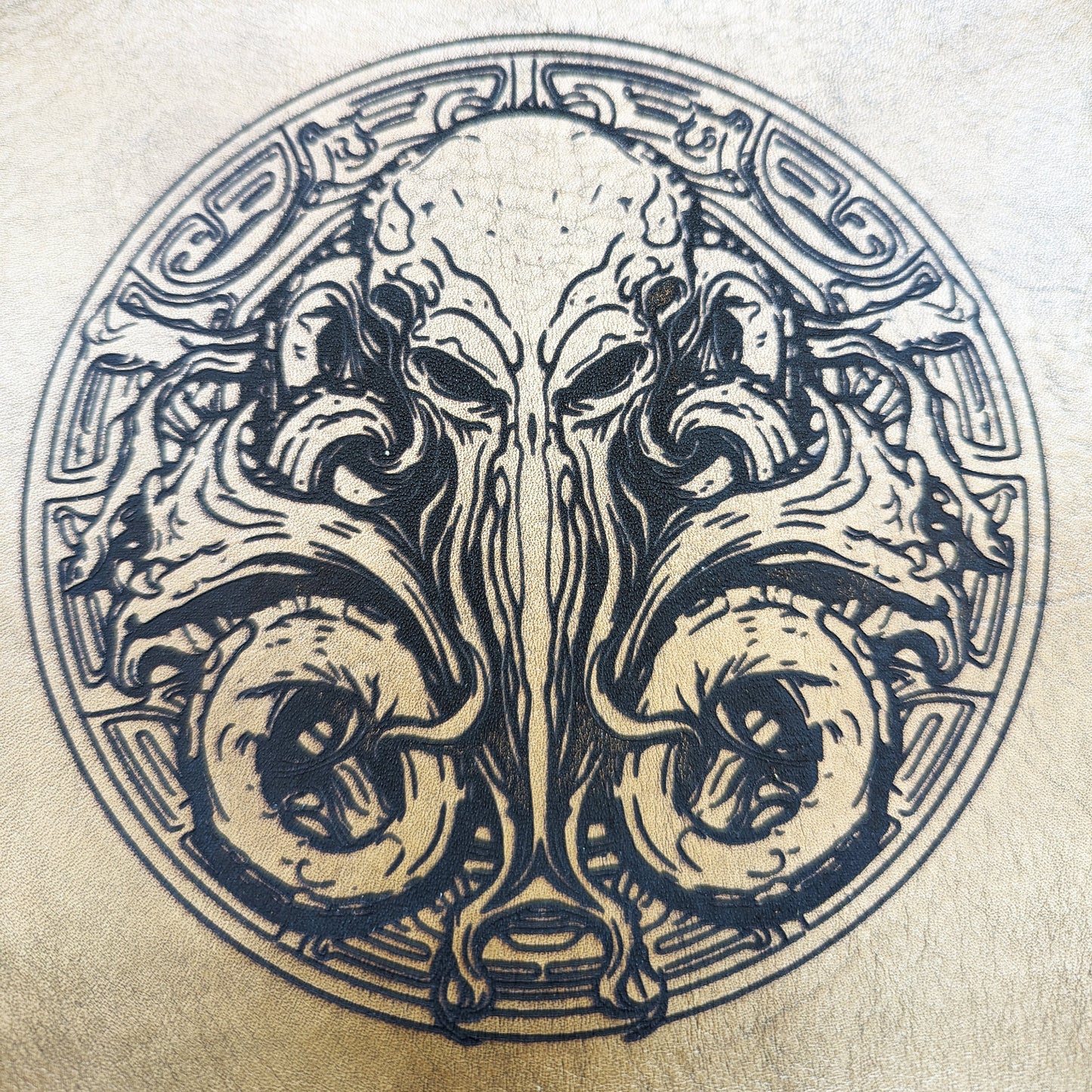 Cthulhu Lancia dadi in vera pelle portatile per giochi di ruolo e giochi da tavolo - Svuota tasche, idea regalo, Arkham Horror