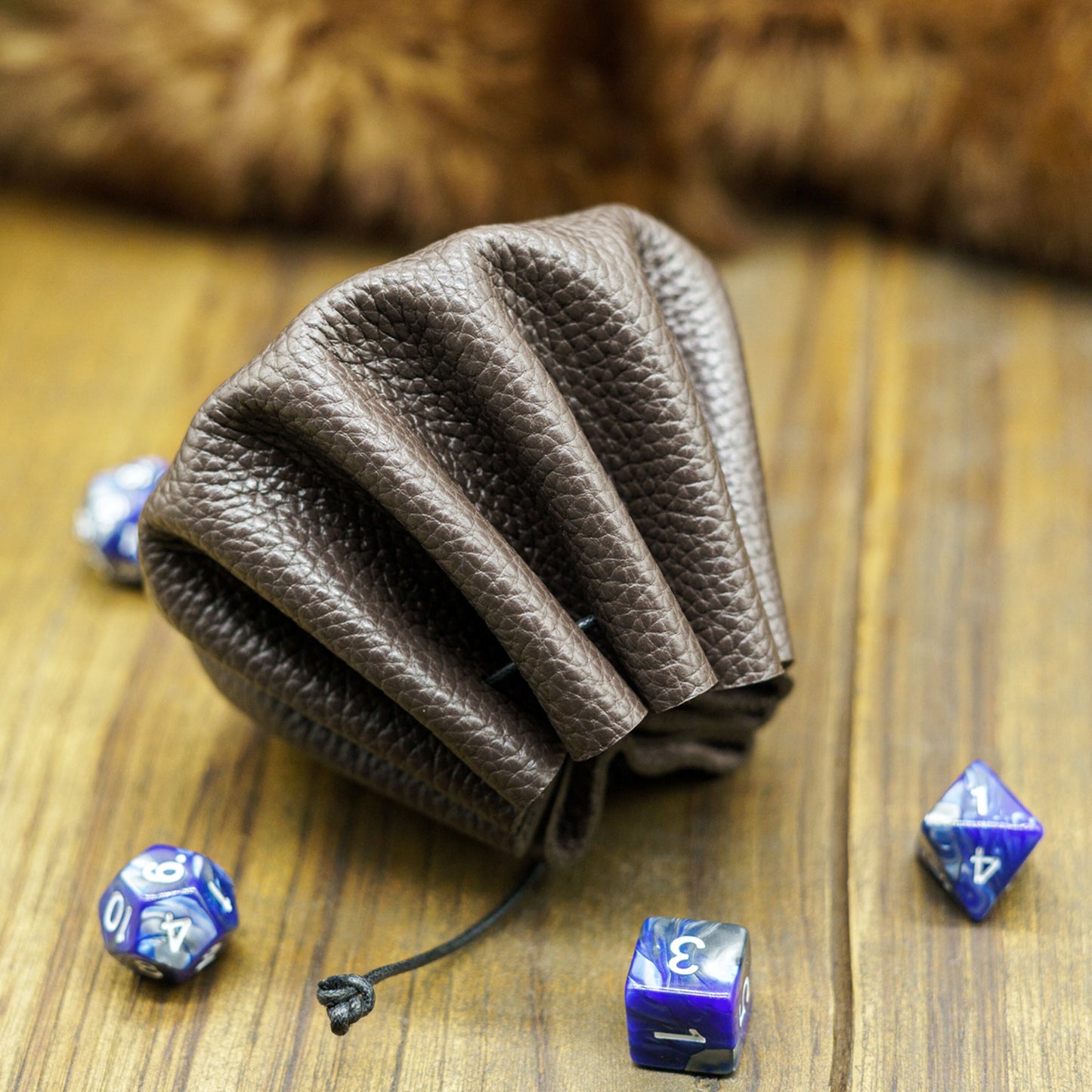 Borsa Porta Dadi e Lancia Dadi in Pelle con Emblema di Gatto Mistico - Vera Pelle Italiana adatto a Giochi di Ruolo, da Tavolo o Wargame