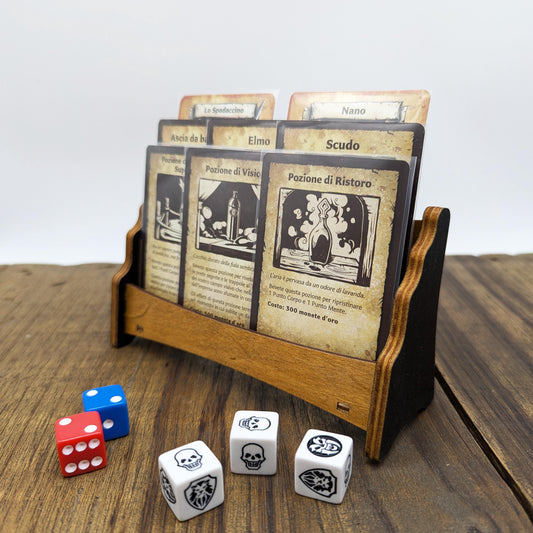 Porta Carte in Legno per Giochi da Tavolo – Supporto Universale a Tre Livelli – HeroQuest, Descent, Warhammer Quest, Dungeon Crawler