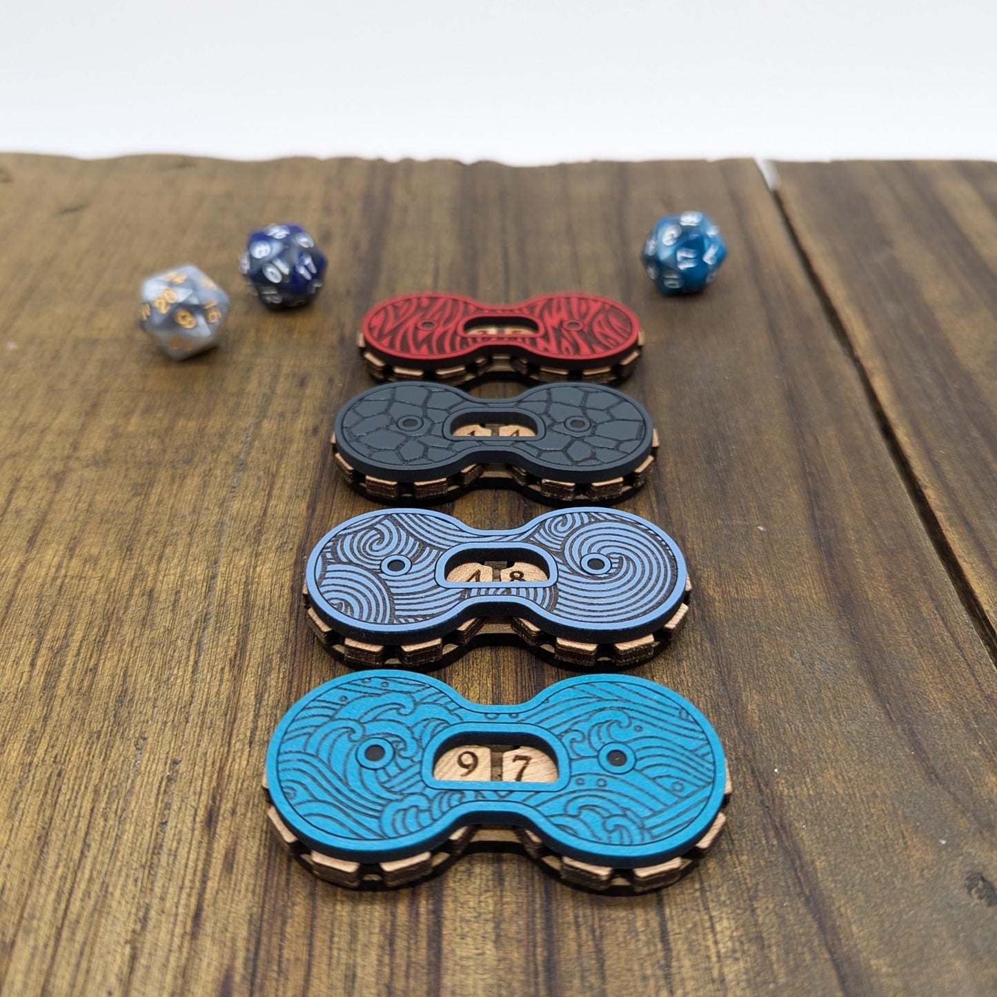 Contatore punti vita ferita universale magnetico in legno - Collezione I Quattro Elementi - Giochi di ruolo, carte e giochi da tavola