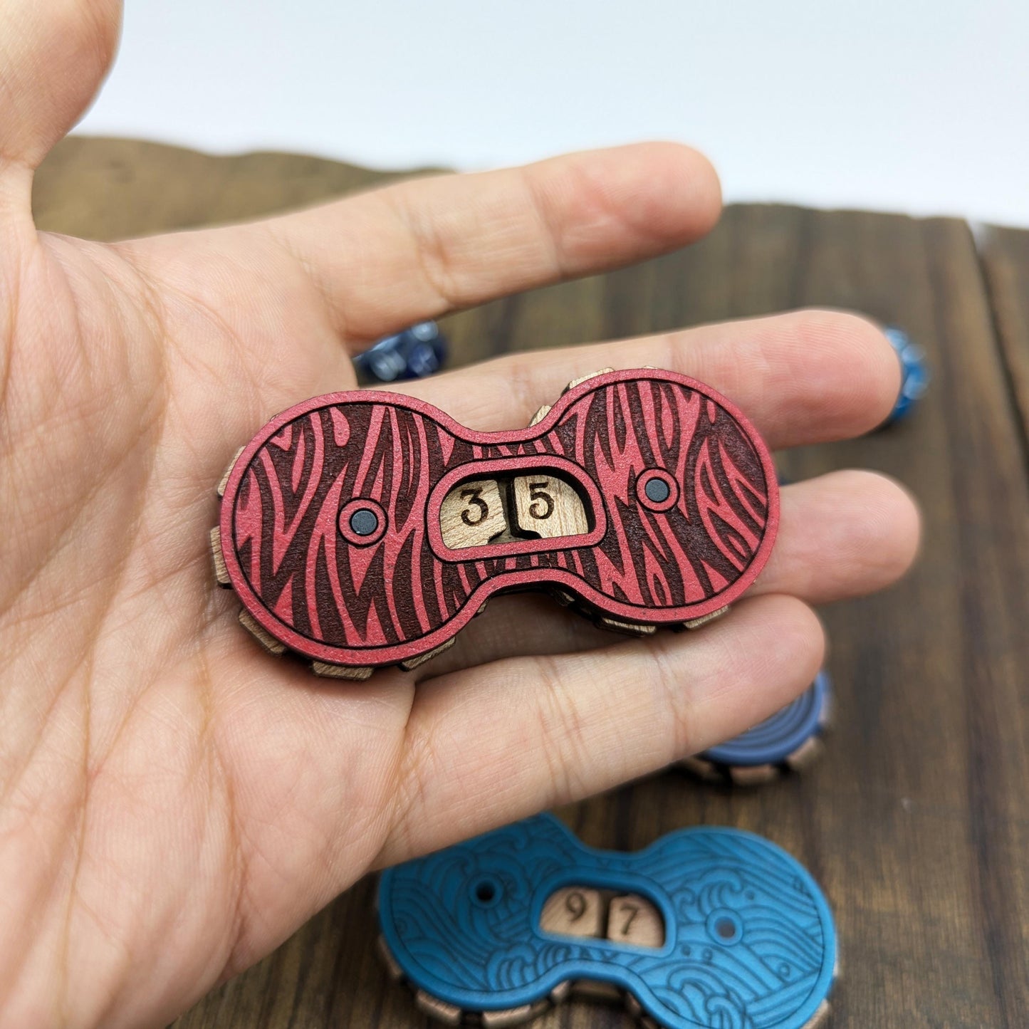 Contatore punti vita ferita universale magnetico in legno - Collezione I Quattro Elementi - Giochi di ruolo, carte e giochi da tavola