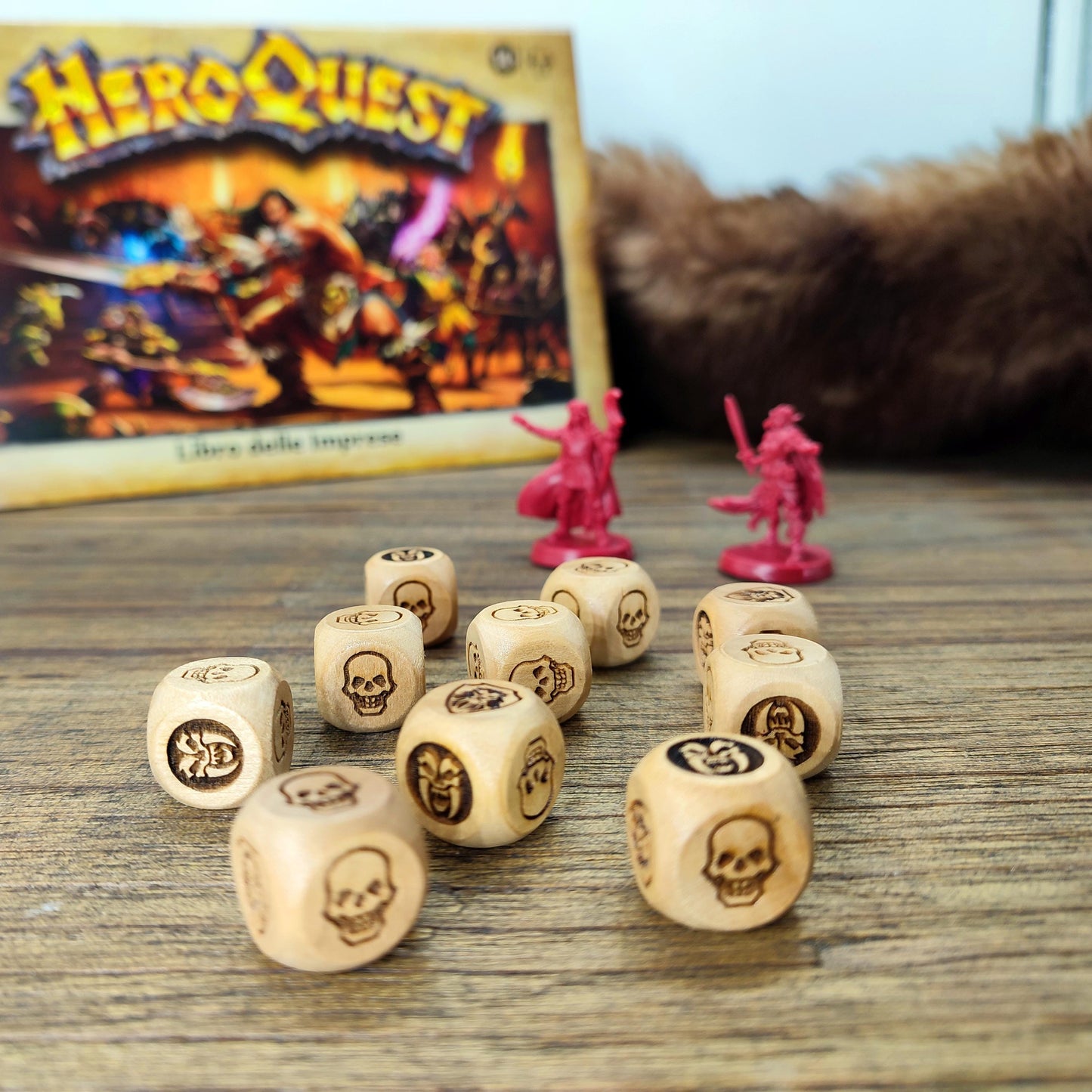 Dadi in legno per HeroQuest – Dadi combat e dadi movimento – Versione classica 1989 o nuova 2021