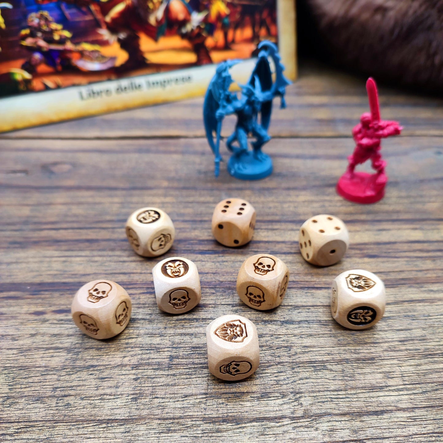 Dadi in legno per HeroQuest – Dadi combat e dadi movimento – Versione classica 1989 o nuova 2021