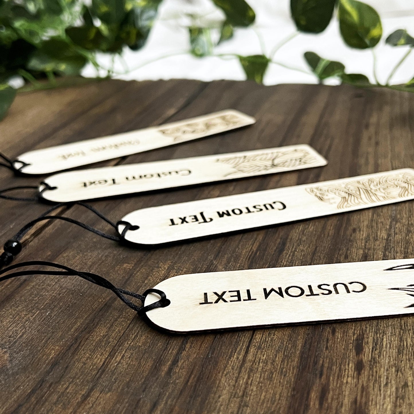 Segnalibri in legno inspirati ai 4 elementi: Fuoco, Aria, Terra, Acqua – Personalizzabili – Fatti in legno sottile - Idea regalo per lettori