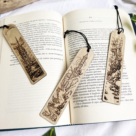 Segnalibro in legno con torri fantasy – Paesaggio dark fantasy inciso – Accessorio per lettori e amanti della fantasy e gioco di ruolo