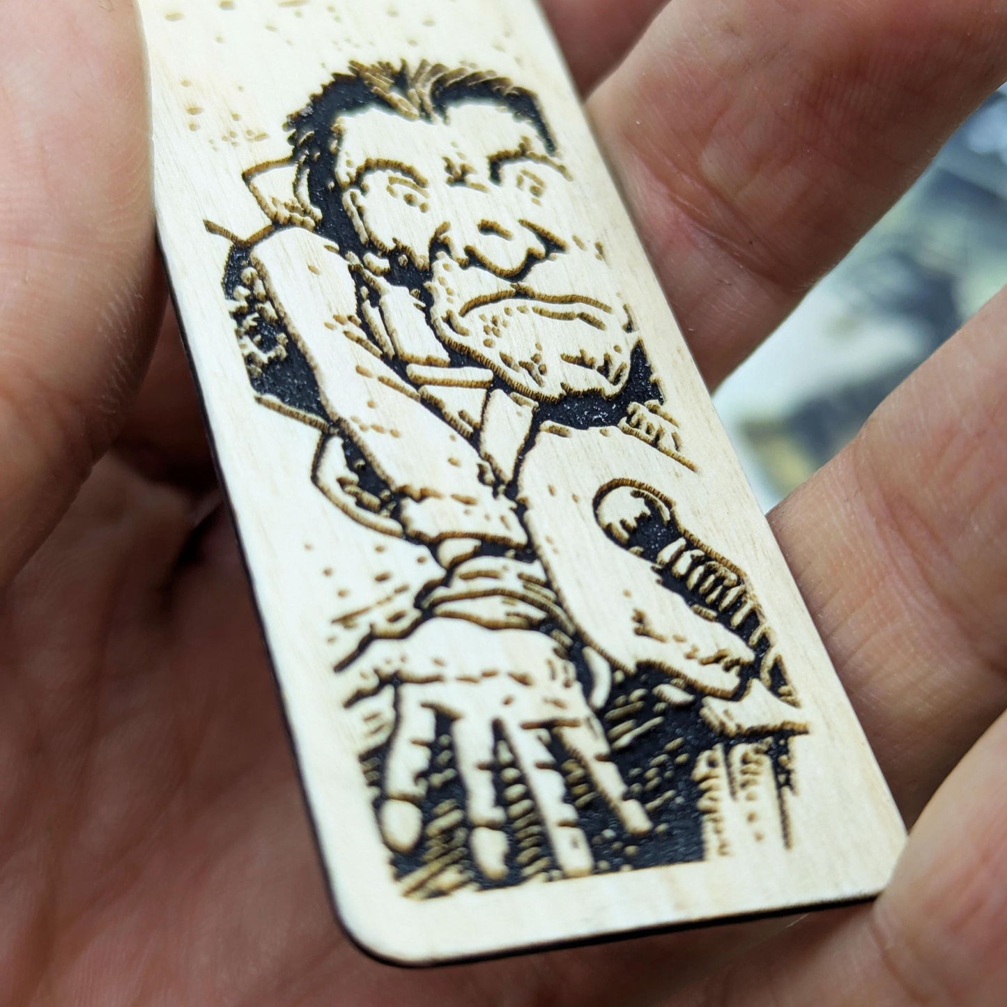 Segnalibro in legno ispirato a HeroQuest – Carta “Niente!” 1989 – Accessorio per lettori e collezionisti – Idea regalo giochi da tavolo
